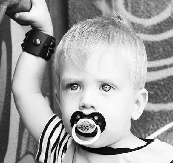 ���� ������ ����� ����� ���� �� ���� �� ���� ROCK STAR BABY