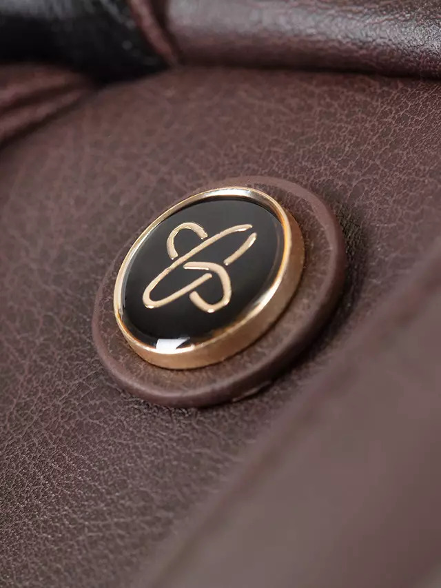 ��� ����� ����� ����� ����� ���� - Silver Cross