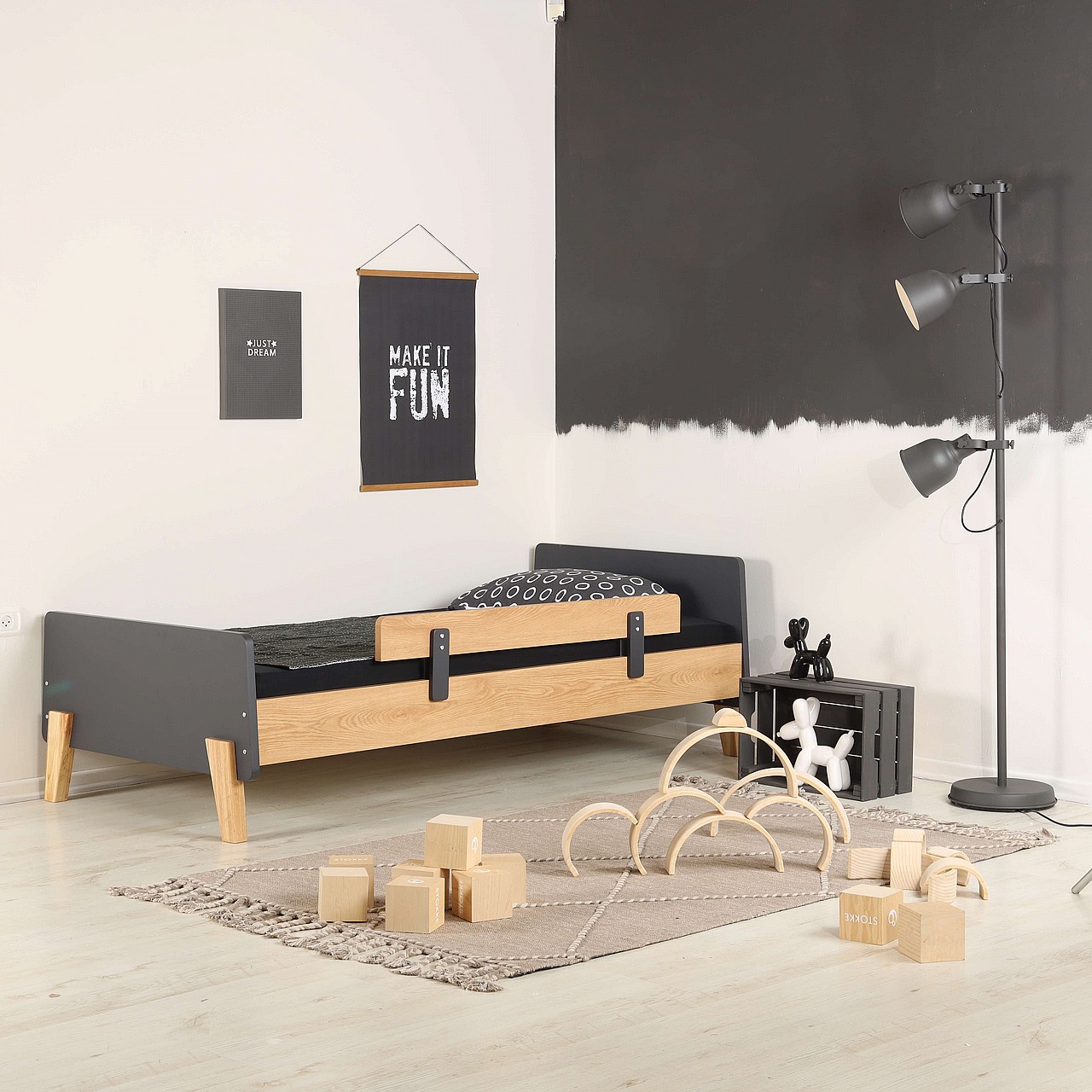 ���� ����� ����� ������ �����  segal - FUN