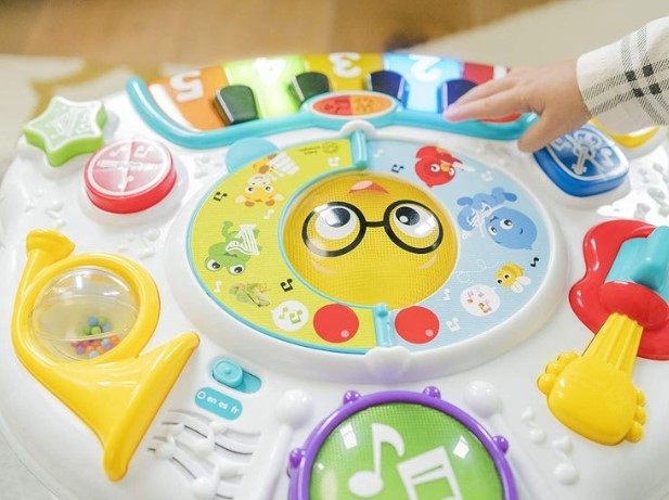 ����� ������ ������� � ����� ��������� Baby Einstein