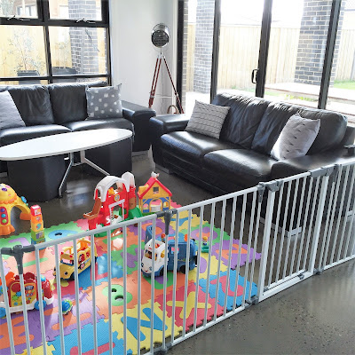 ��� ������ ��������  3 �-1 Dreambaby Royale Converta F849