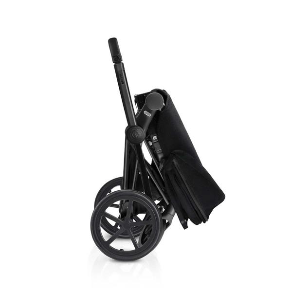 cybex priam folding